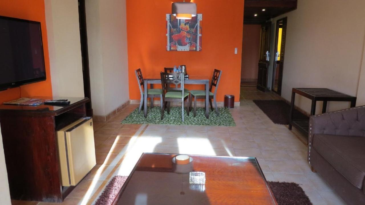 Africana Hotel & Spa Qaryat Shakush Buitenkant foto